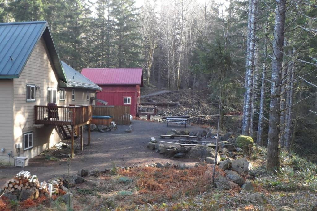 Mountainside Chalet - Tiny Home Пеквуд Екстер'єр фото